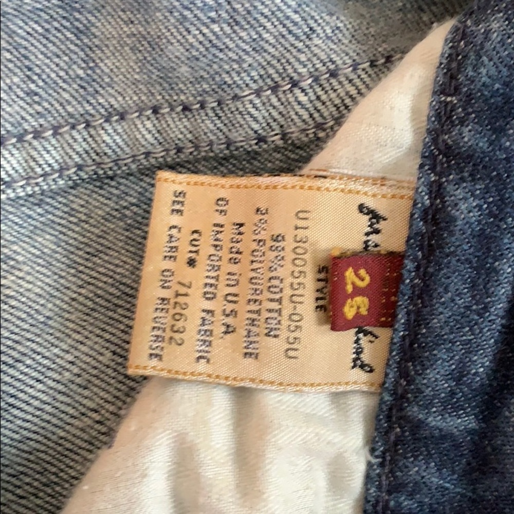 Jeans - Picture 4 of 4